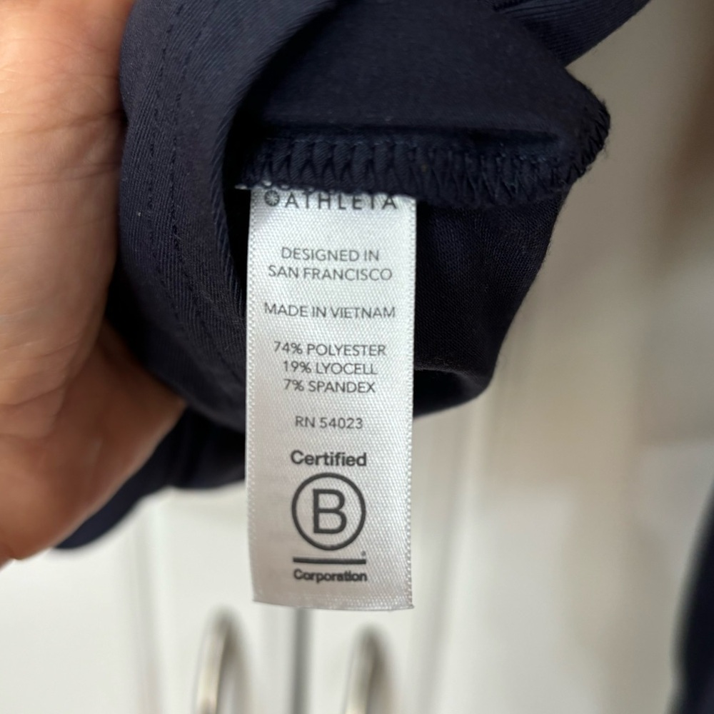 Athleta Long Sleeve Essence Twist Top, Navy Blue, Women’s Medium - Picture 10 of 13